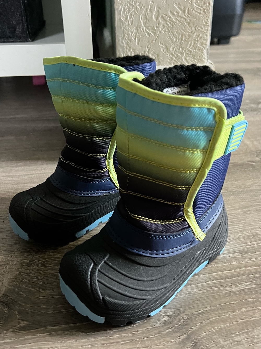 Kids Winter Snow Boots in Blue and Lime - Cozy Waterproof Design